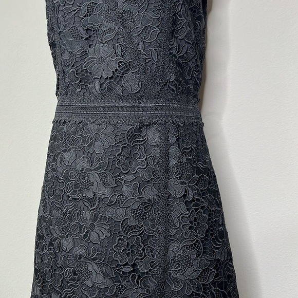 Alice + Olivia Lennon V-Neck Lace Mini Cocktail Dress Black Size 10 NWT! - Picture 7 of 16
